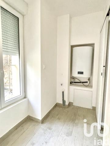 Immeuble à vendre 82 m² Robiac-Rochessadoule