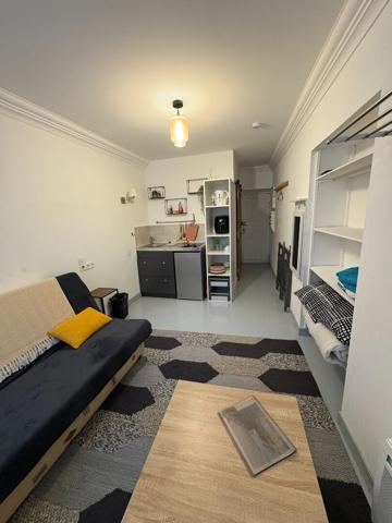 Immeuble de rapport 2 appartement, 2 studio QUILLAN 11500