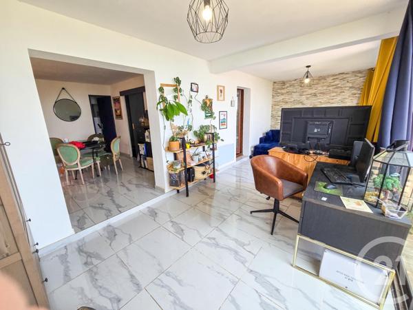 Appartement T2 à vendre  2 pièces - 47 m2 CAVALAIRE SUR MER - 83