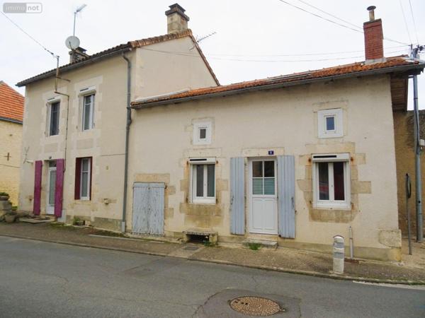 Maison à vendre à Chauvigny dans la Vienne (86300), ref : 2534