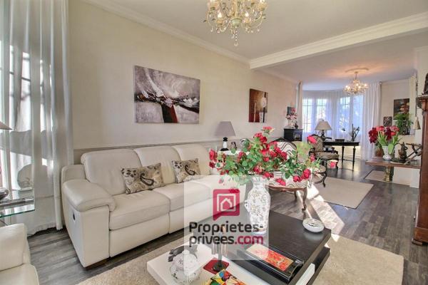 MAGNIFIQUE MEULIERE - 3 CHAMBRES + STUDIO et PISCINE