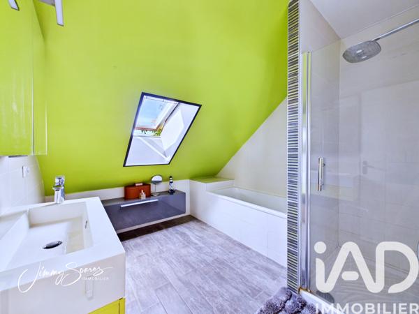 Maison à vendre 5 pièces 107 m² Villiers-sur-Marne