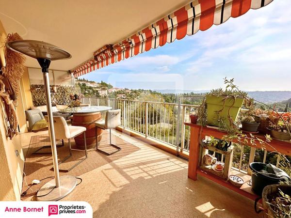 Appartement 4 pièces 93 m2 avec terrasse vue panoramique mer, garage, parking privatif et cave