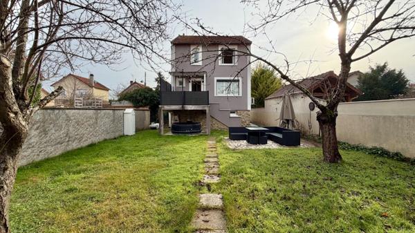 Maison individuelle 3 chambres TB état