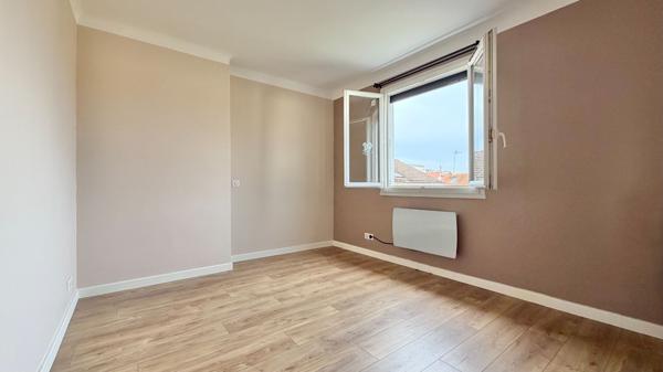 Maison individuelle 3 chambres TB état