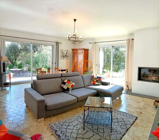 Maison au calme avec grand jardin et piscine, sans vis-à-vis