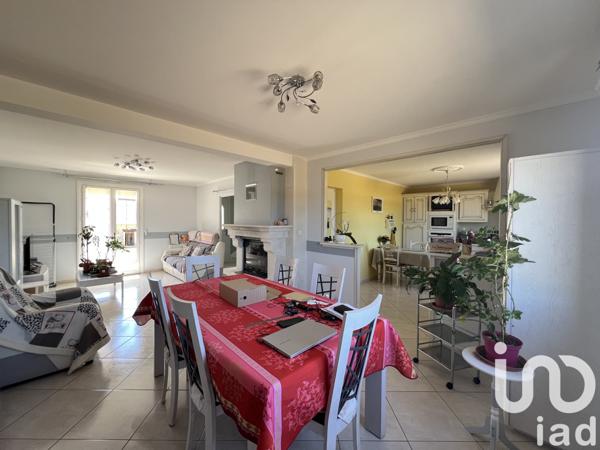 Maison à vendre 14 pièces 219 m² Fatines