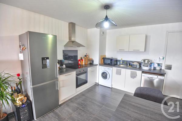 Appartement T2 à vendre  2 pièces - 50,21 m 2   BOURG DE PEAGE  - 26