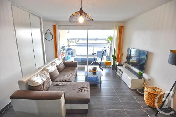 Appartement T2 à vendre  2 pièces - 50,21 m 2   BOURG DE PEAGE  - 26