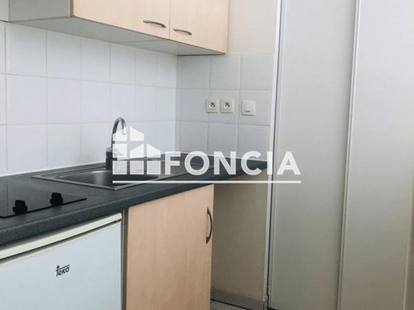 Location Appartement 2 pièces 39.9 m² - 10 PASSAGE IRENE NEMIROVSKI Toulouse 31300