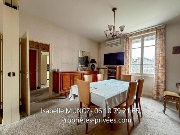 Maison Beaumont 4 pièce(s) 94 m2 avec dépendances et jardin