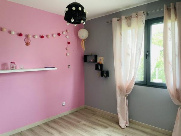 Vente / Maison T5 à Saint-Louis-de-Montferrand (33440)