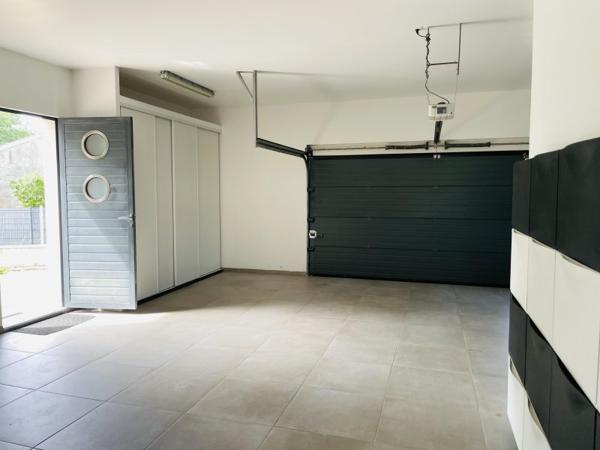 Vente / Maison T5 à Saint-Louis-de-Montferrand (33440)