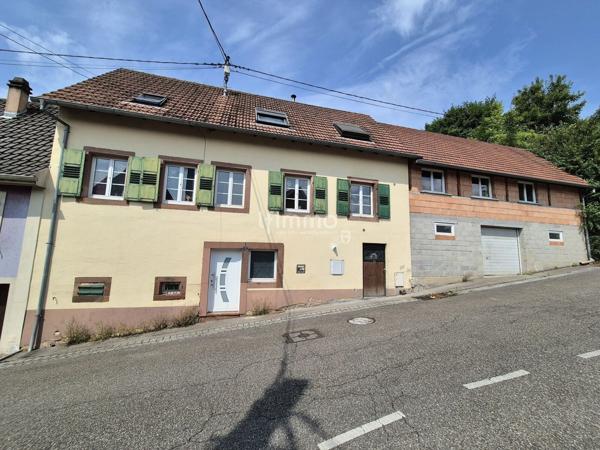 Maison de 121.82 m2 habitables à Niederbronn-les-bains.