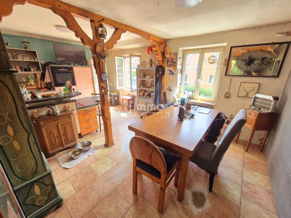 Maison de 121.82 m2 habitables à Niederbronn-les-bains.