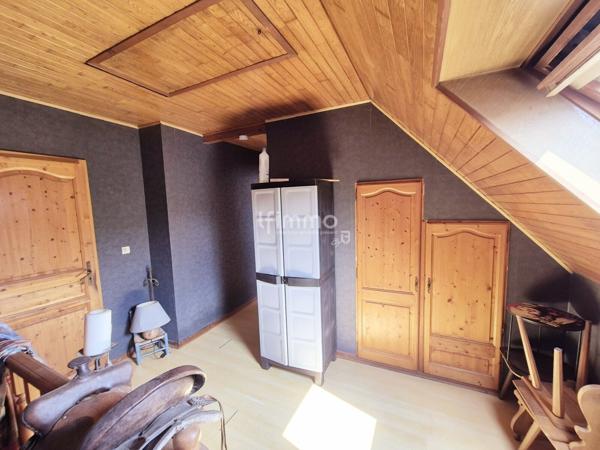 Maison de 121.82 m2 habitables à Niederbronn-les-bains.