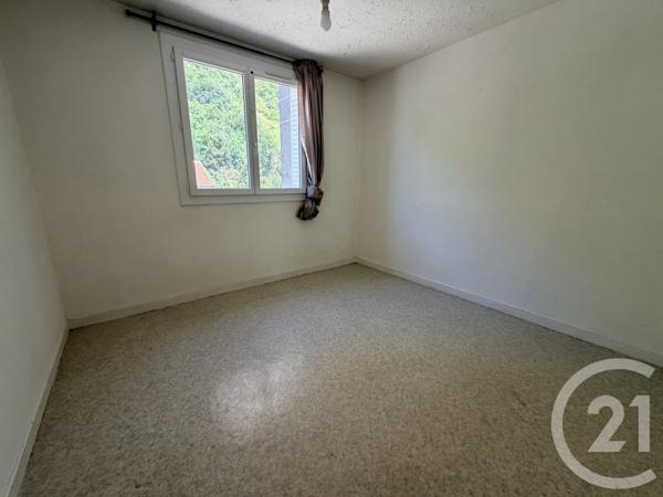 Appartement T3 à vendre  3 pièces - 55,43 m 2   ST MARTIN LE VINOUX  - 38