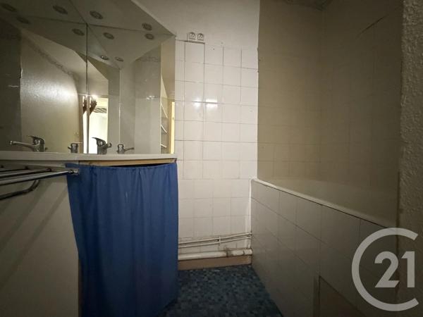 Appartement T3 à vendre  3 pièces - 55,43 m 2   ST MARTIN LE VINOUX  - 38