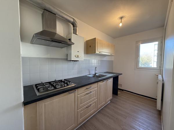 Appartement T2 de 43 m² avec balcon - Chauffage collectif inclus