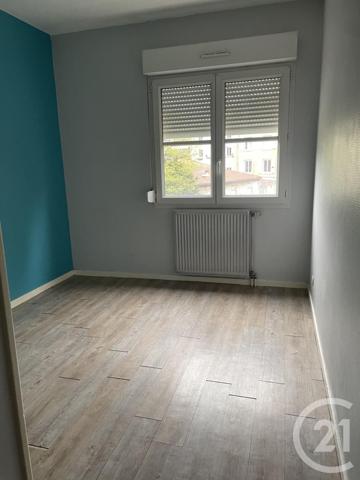 Appartement F4 à vendre  4 pièces - 80 m2 VILLEFRANCHE SUR SAONE - 69