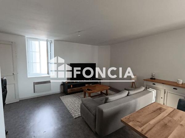 Location Appartement 2 pièces 50 m² - 10 RUE SAINT REMI Soissons 02200