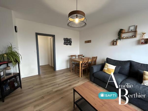 Appartement 3 pièces lumineux au dernier étage !