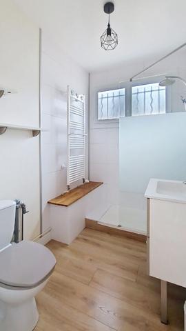 Poitiers charmant T2 de 44 m², aucun travaux à prévoir, proche centre-ville avec parking et cave !