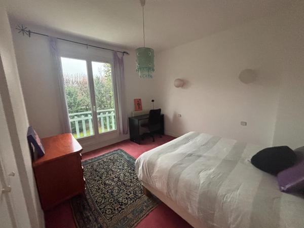 Maison à SAINT-MAUR-DES-FOSSES, 94100 - 6 pièces 267m²