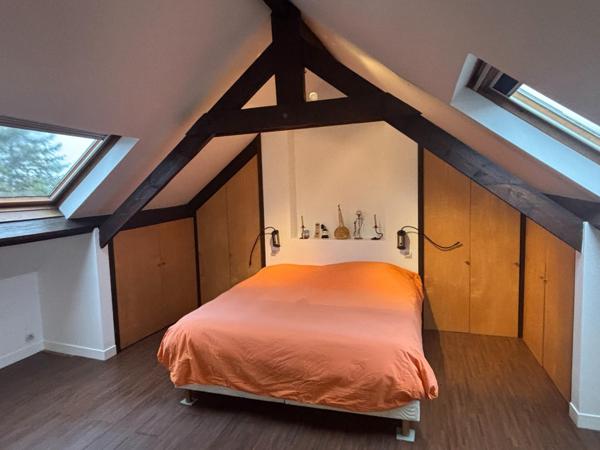 Maison à SAINT-MAUR-DES-FOSSES, 94100 - 6 pièces 267m²