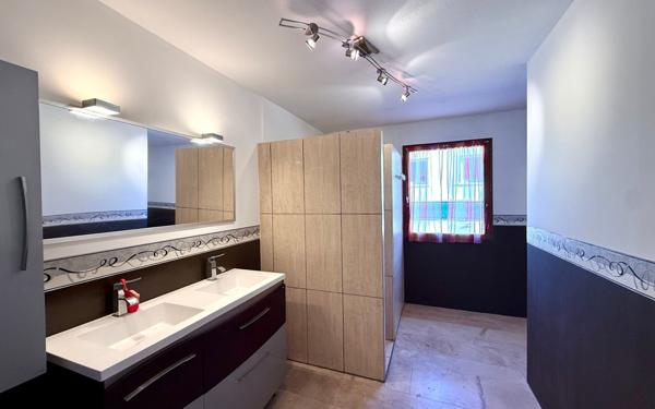 Maison à vendre    5 pièces • 157,38 m2 Frontignan