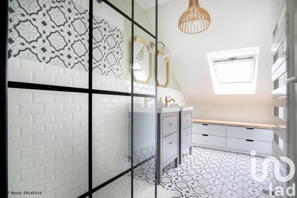 Maison à vendre 9 pièces 220 m² Melesse