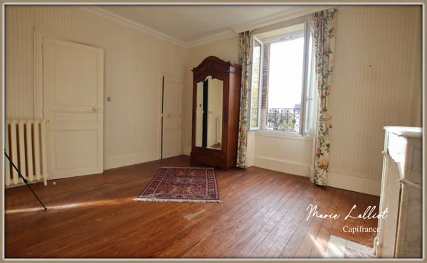 Maison Bourgeoise à vendre 8 pièces PUISEAUX, dépendances, garage, jardin clos, Piscinable, 5 chambres