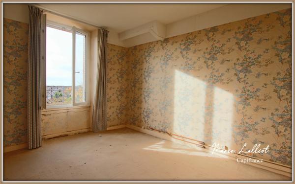 Maison Bourgeoise à vendre 8 pièces PUISEAUX, dépendances, garage, jardin clos, Piscinable, 5 chambres