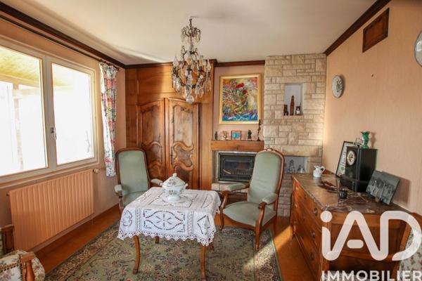 Maison à vendre 6 pièces 225 m² Moncetz-Longevas