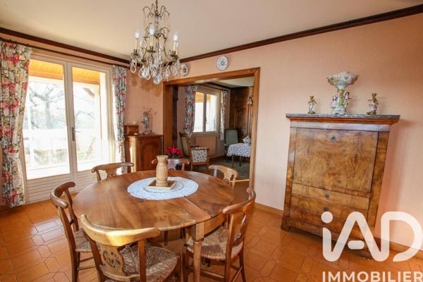 Maison à vendre 6 pièces 225 m² Moncetz-Longevas