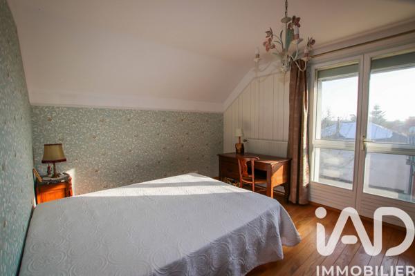 Maison à vendre 6 pièces 225 m² Moncetz-Longevas