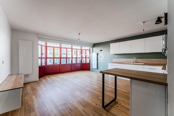 Appartement cave et parking « à saisir sur offre de prix »
