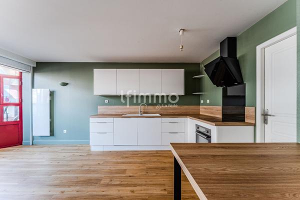 Appartement cave et parking « à saisir sur offre de prix »