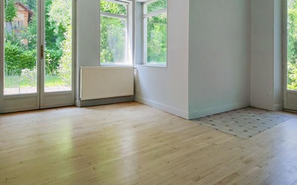 Appartement à vendre    8 pièces • 232 m2 Olivet