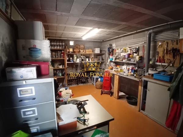 Vue sur le terrain sans vis à vis, quartier très recherché