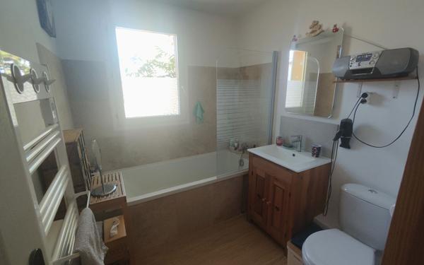 Maison à vendre    4 pièces •  Mison