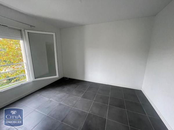 Location appartement Vénissieux (69200) 1 pièce 39m²