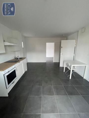 Location appartement Vénissieux (69200) 1 pièce 39m²