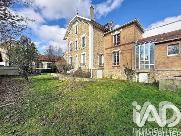 Maison à vendre 9 pièces 160 m² Saint-Leu-la-Forêt