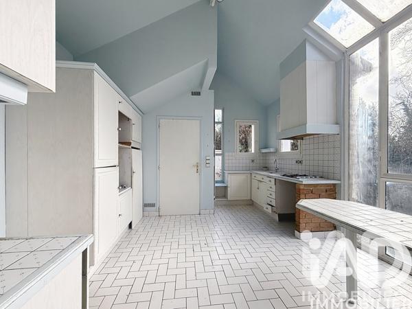 Maison à vendre 9 pièces 160 m² Saint-Leu-la-Forêt