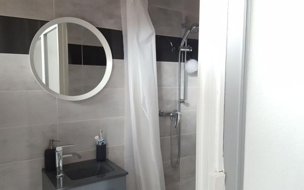 Appartement à vendre    2 pièces • 36,48 m2 Saint-Étienne