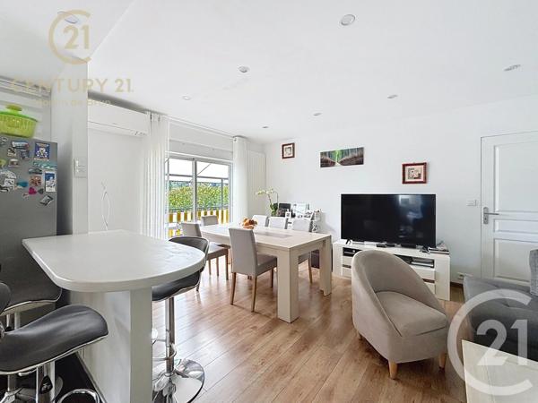 Maison à vendre  10 pièces - 261,77 m2 MOUGINS - 06