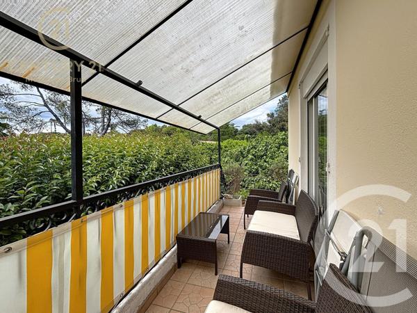 Maison à vendre  10 pièces - 261,77 m2 MOUGINS - 06