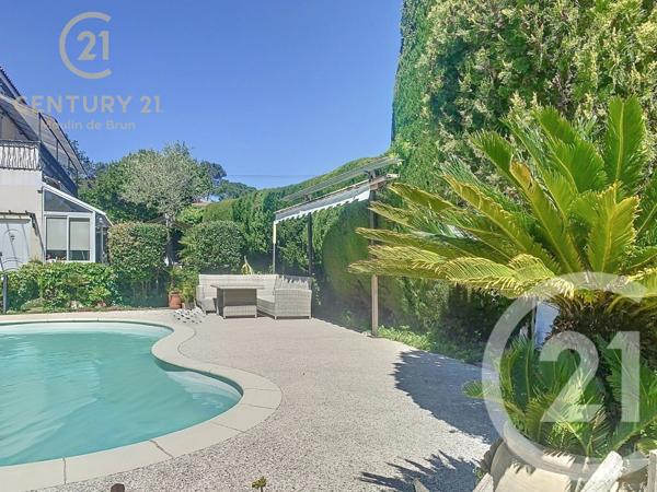 Maison à vendre  10 pièces - 261,77 m2 MOUGINS - 06
