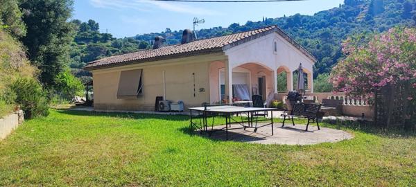Vente Propriété 8 pièces 260 m2 à Nice
